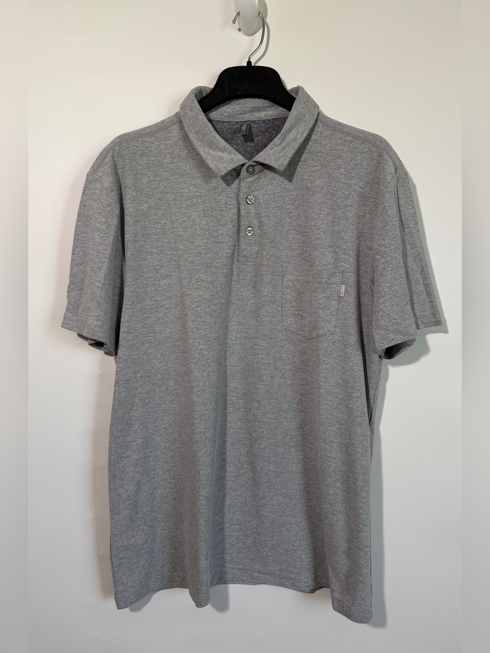 Vuori Ace Polo Shirt Men’s XL Gray Short Sleeve Stretch Casual Preppy